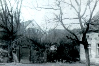 Plac wiejski zabudowania - Pekbrenner Kurt